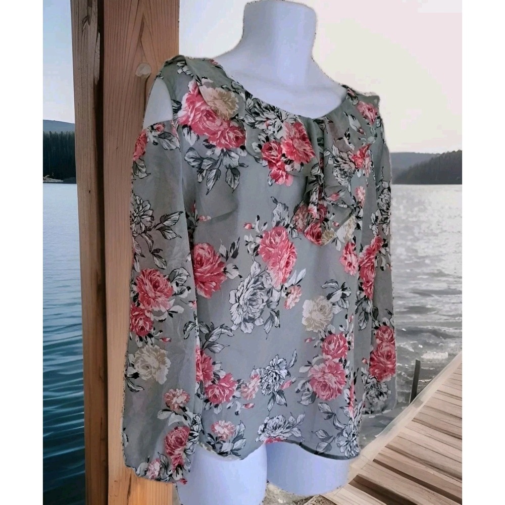 I.N. Studio Popover Top 1X Green Floral Sheer Cold Shoulder Long Sleeve Romantic